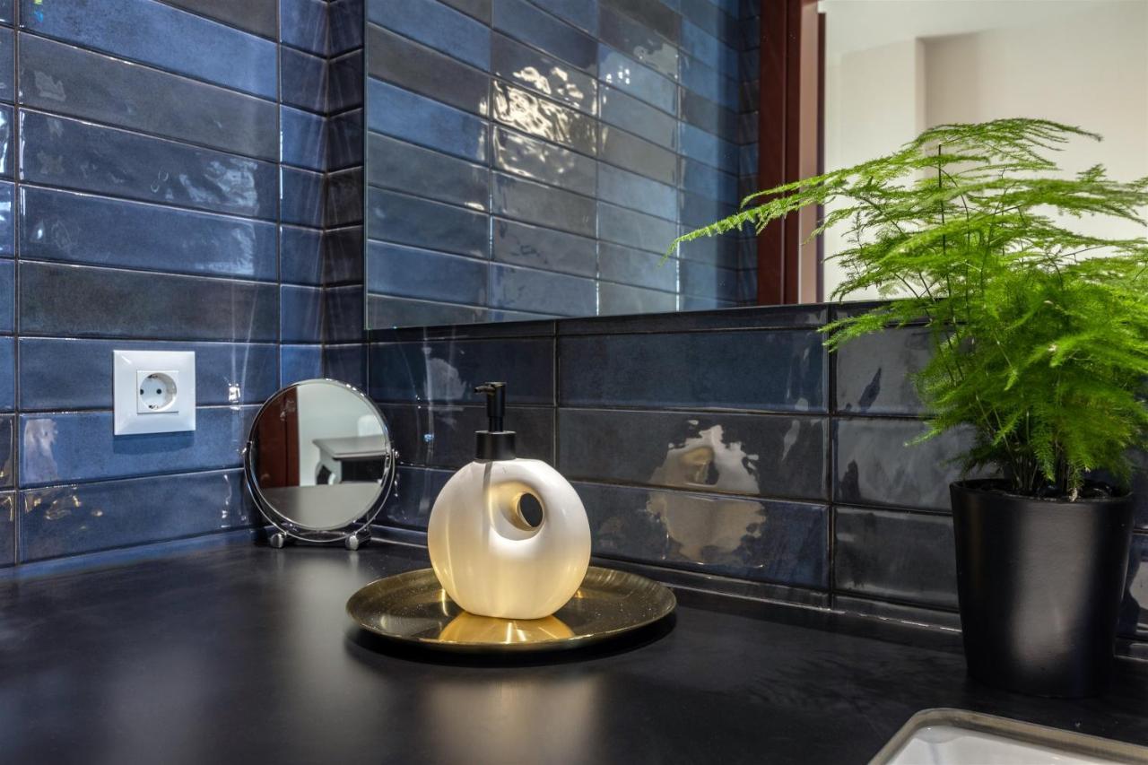 Andrews Luxury Suites Near The Airport Candia Esterno foto