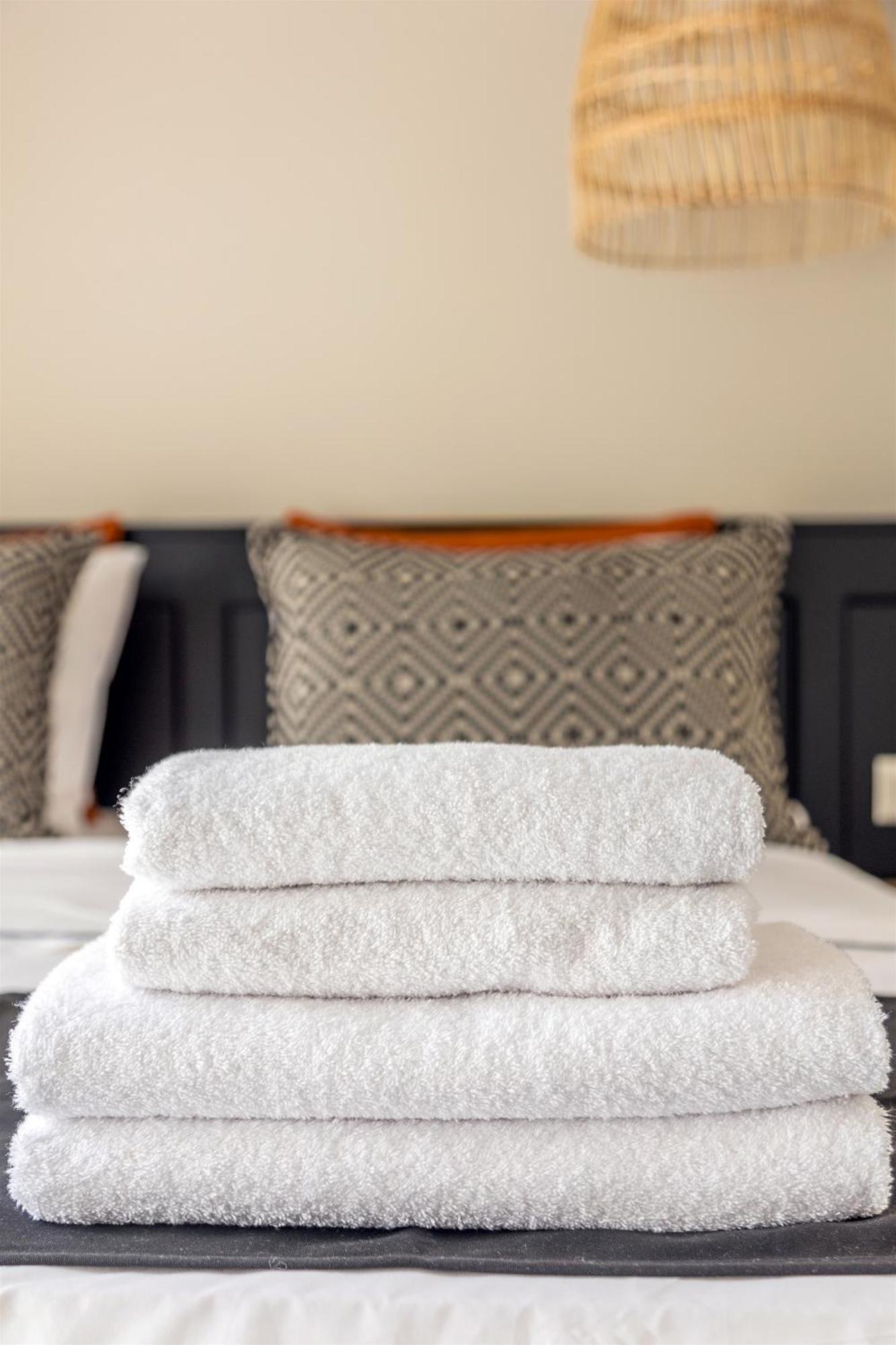 Andrews Luxury Suites Near The Airport Candia Esterno foto